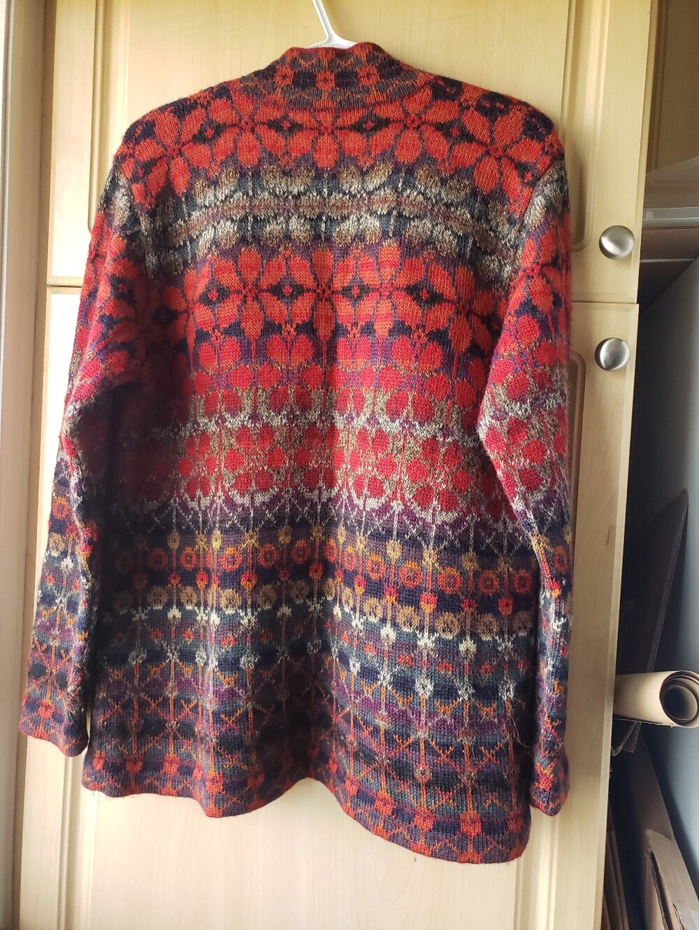 Intiwara 100% Soft Alpaca Red Multicolor Patterned Knit Cardigan Sweater - Picture 8 of 11